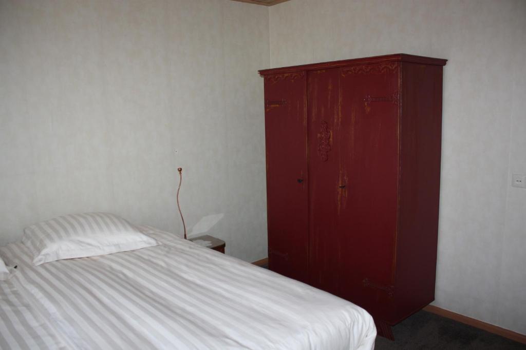 Logerenbijonsz room 6